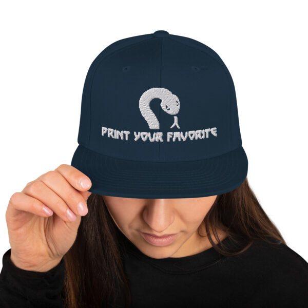 Snapback-Cap im “Print your favorite” Design
